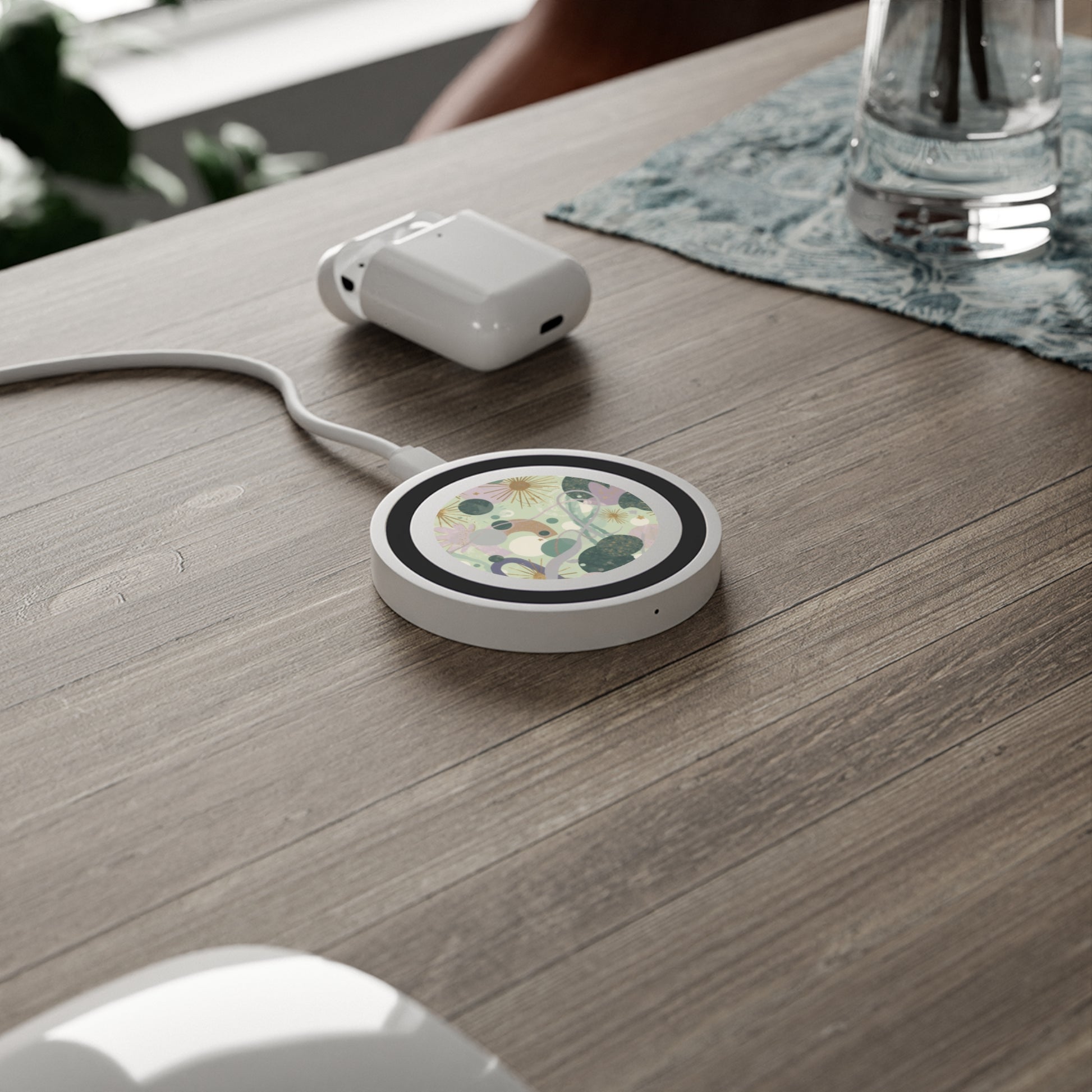 Dopamine Fun Abstract Floral Pattern Wireless Charging Pad | Pastel Botanical Design - You're My Kind of Weird